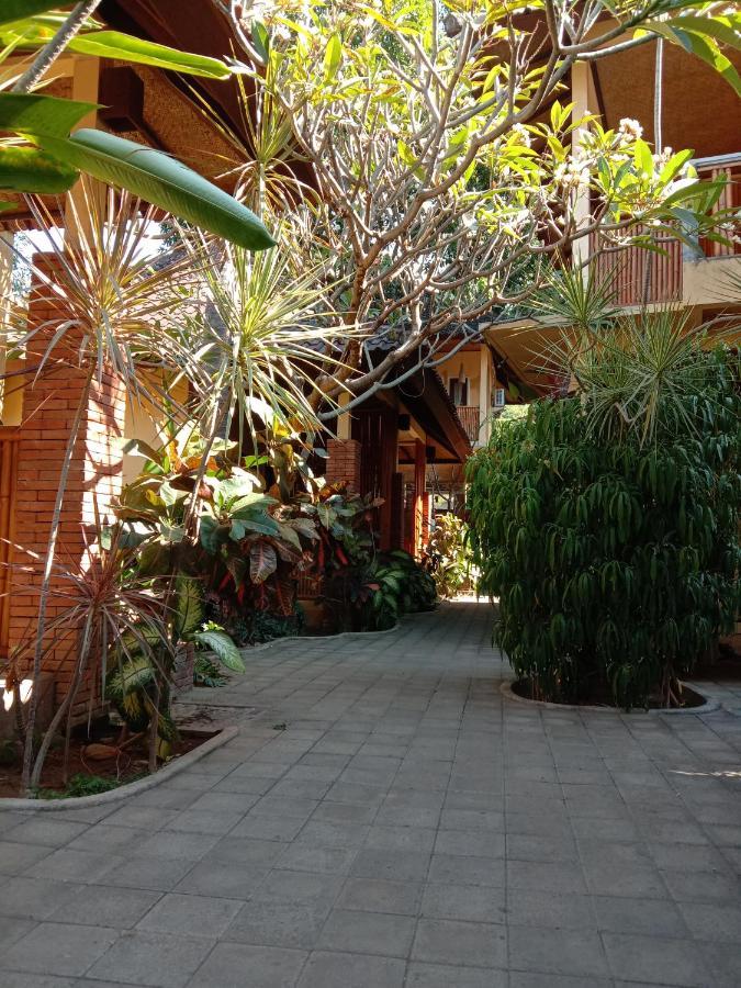 Hotel Petit Boo Amed Esterno foto