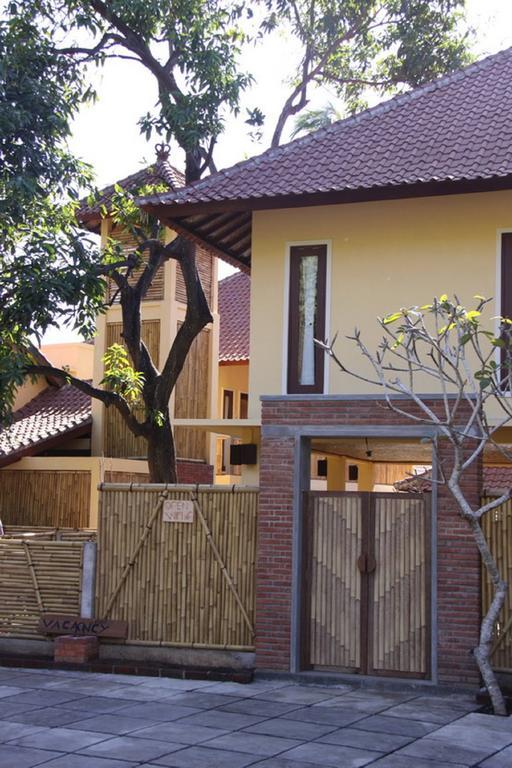 Hotel Petit Boo Amed Esterno foto