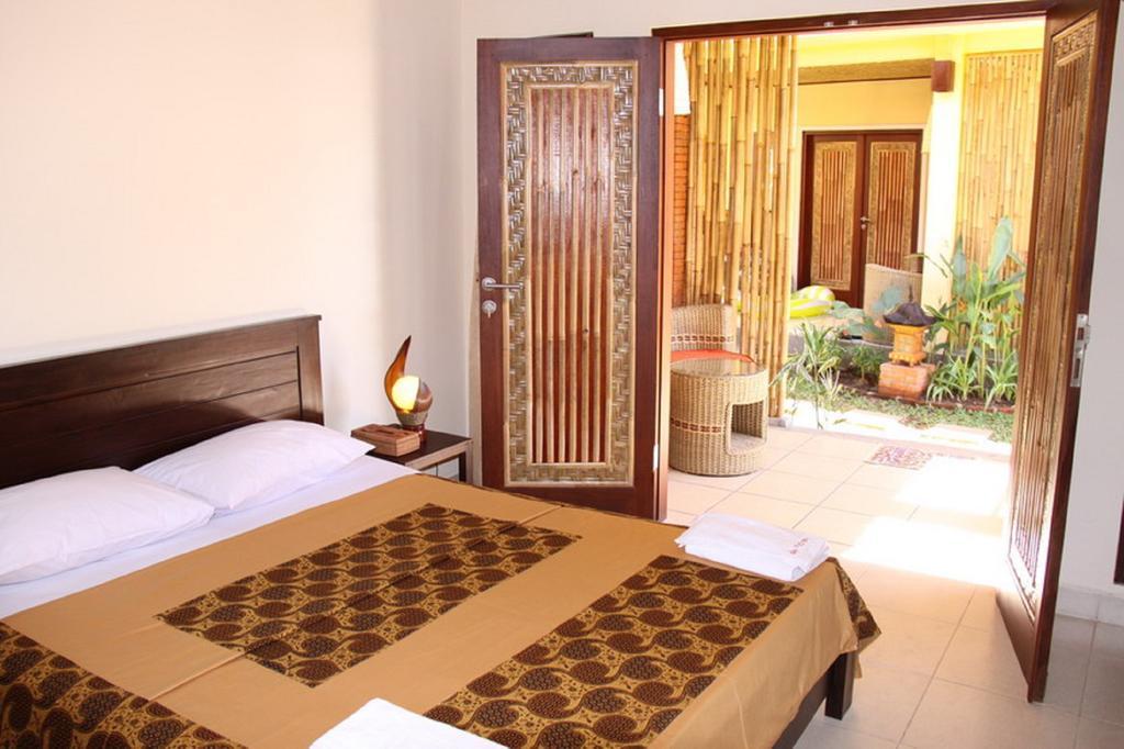 Hotel Petit Boo Amed Esterno foto